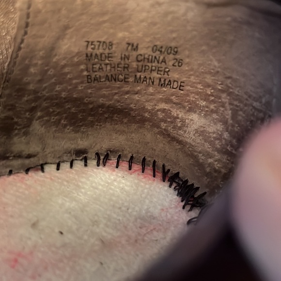 Size seven maroon Privo by Clark’s ladies shoes - Picture 7 of 7